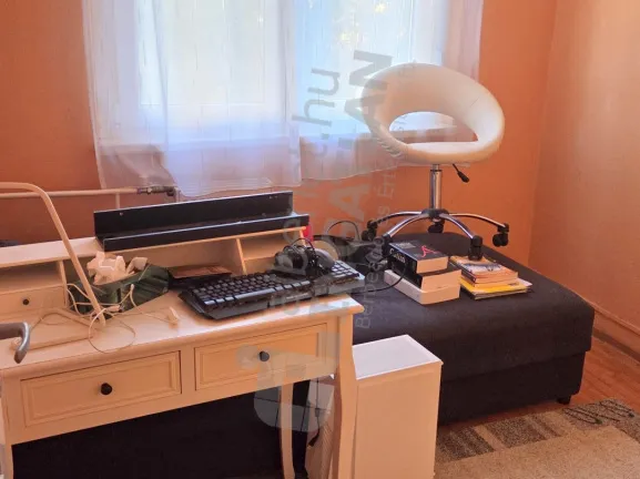 Eladó lakás Budapest XVII. kerület, Kis utca 72 nm