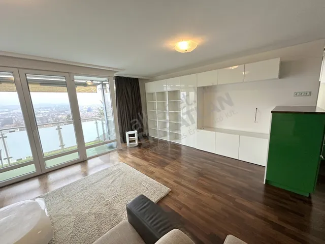 Kiadó lakás Budapest XI. kerület, Gellérthegy, Iglói utca 84 nm