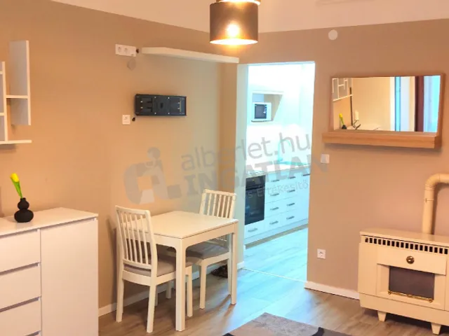 Kiadó lakás Budapest VII. kerület, Külső-Erzsébetváros 30 nm