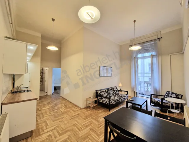 Kiadó lakás Budapest VI. kerület 67 nm