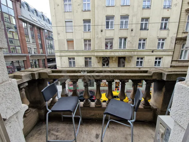 Kiadó lakás Budapest VI. kerület, Nagymező utca 67 nm