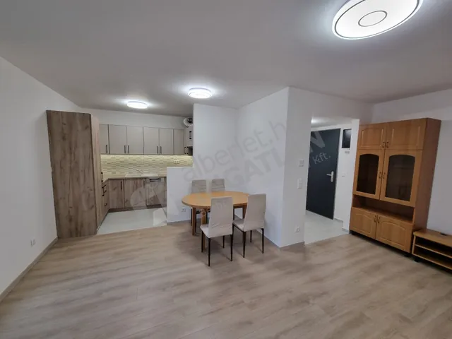 Kiadó lakás Budapest XIII. kerület, Angyalföld, Angyalföldi út 52 nm