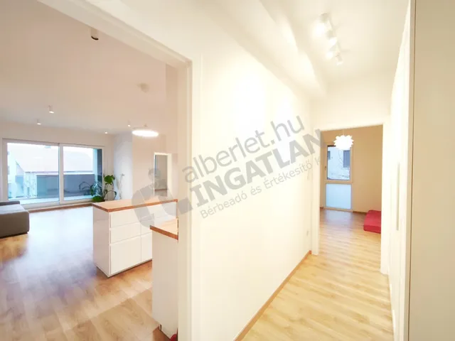 Kiadó lakás Budapest XI. kerület, Sasad-Sashegy XI. ker., Brassó út 85 nm