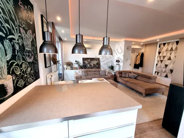 Kiadó lakás Budapest IX. kerület, Balázs Béla utca 66 nm