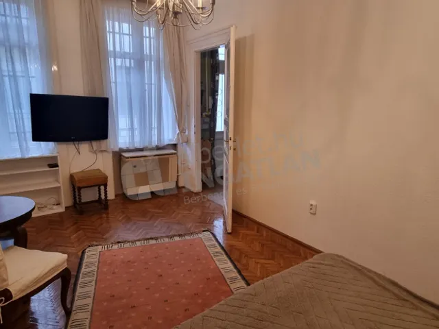 Kiadó lakás Budapest V. kerület, Belváros, Múzeum körút 33 nm