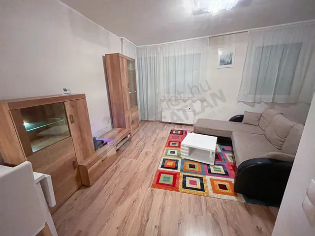 Kiadó lakás Budapest XXI. kerület, II. Rákóczi Ferenc út 46 nm