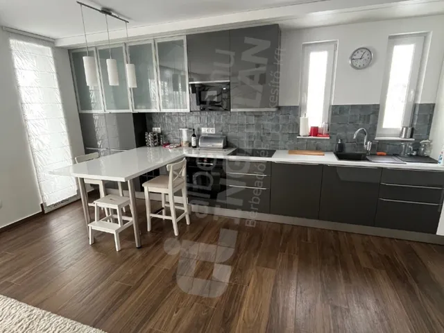 Kiadó lakás Budapest XI. kerület, Hosszúrét 58 nm