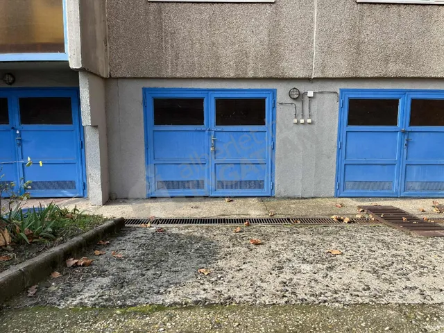 Kiadó garázs Budapest X. kerület 17 nm