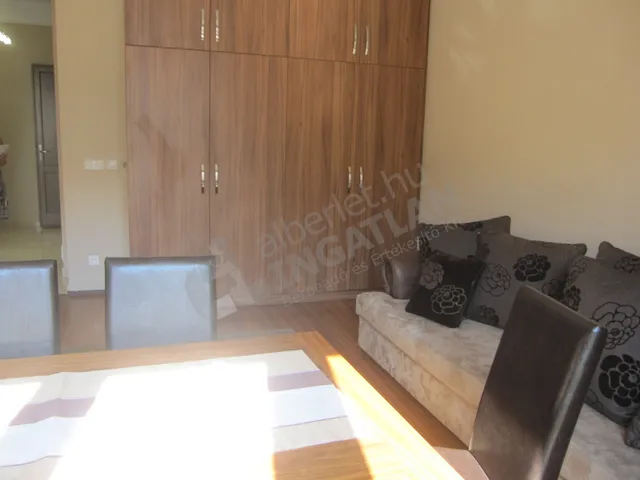 Kiadó lakás Budapest VII. kerület, Belső-Erzsébetváros, Károly körút 44 nm