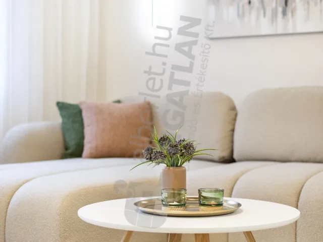 Eladó lakás Budapest IX. kerület, Liliom utca 95 nm