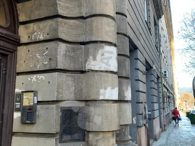 Eladó lakás Budapest I. kerület, Attila utca 30 nm