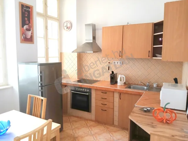 Kiadó lakás Budapest VI. kerület 49 nm