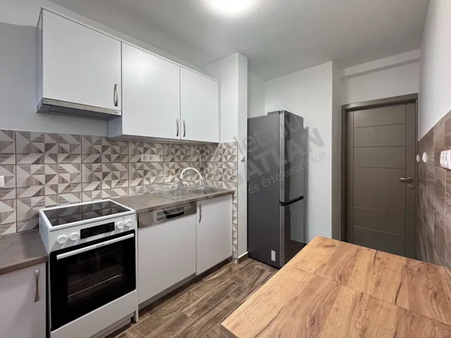 Kiadó lakás Budapest VI. kerület 75 nm