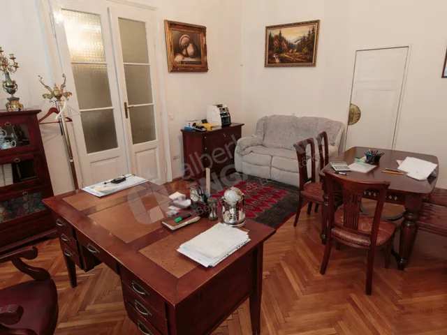 Kiadó lakás Budapest V. kerület, Belváros, Irányi utca 76 nm