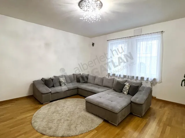 Kiadó lakás Budapest VII. kerület 108 nm