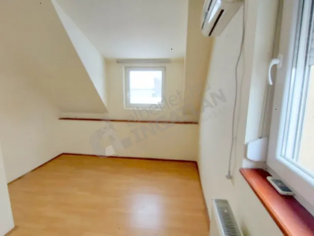 Eladó ház Budapest XVI. kerület, Irha utca 80 nm