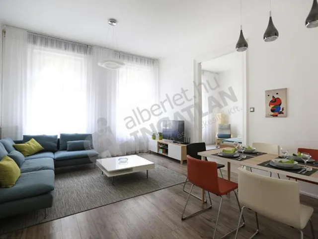 Kiadó lakás Budapest VI. kerület 75 nm