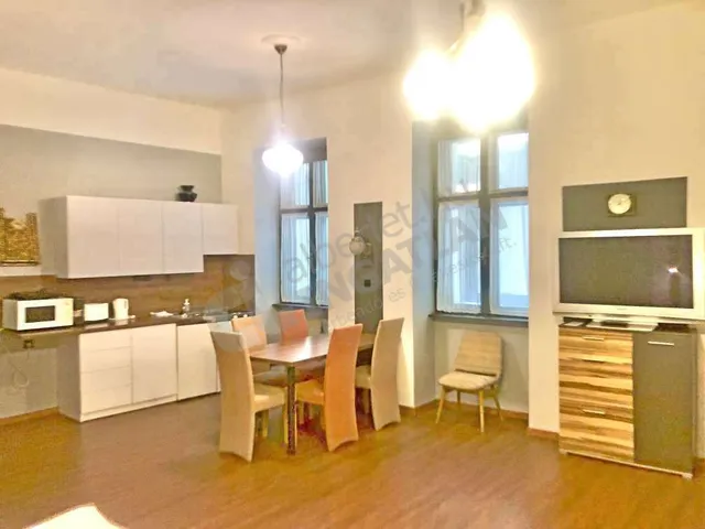 Kiadó lakás Budapest VI. kerület 50 nm