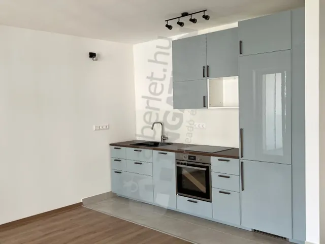 Kiadó lakás Budapest XIII. kerület, Csele utca 35 nm