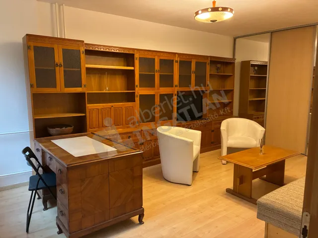 Kiadó lakás Budapest III. kerület, Mátyáshegy 52 nm