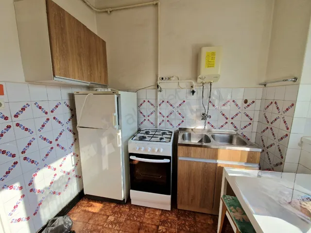 Kiadó lakás Budapest IX. kerület, József Attila lakótelep, Hurok utca 50 nm