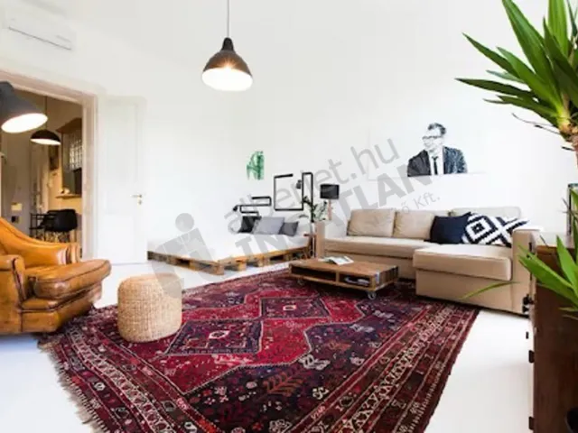 Kiadó lakás Budapest VI. kerület, Hunyadi tér 37 nm