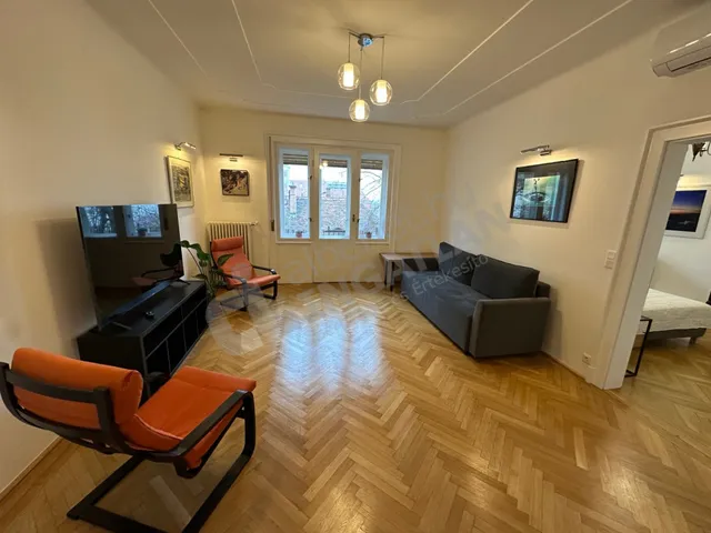 Kiadó lakás Budapest I. kerület, Bem rakpart 125 nm