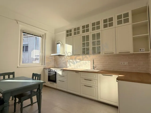 Eladó lakás Budapest I. kerület 115 nm