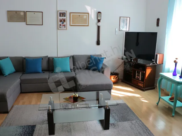 Eladó ház Budapest XXI. kerület, Orsova utca 180 nm