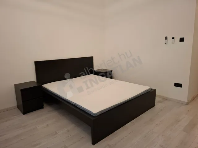 Kiadó lakás Budapest IX. kerület, Boráros tér 40 nm