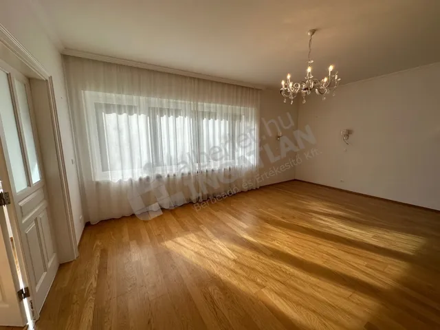 Kiadó ház Budapest XII. kerület, Kútvölgy, Diós árok 200 nm