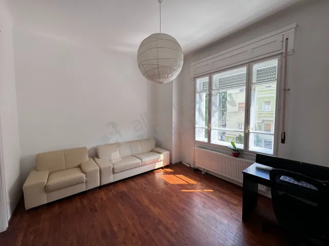 Kiadó lakás Budapest XII. kerület, Németvölgy, Böszörményi út 103 nm