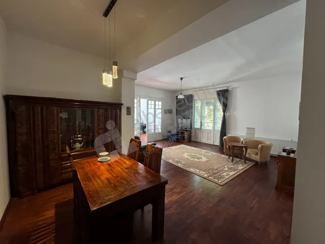 Kiadó lakás Budapest XII. kerület, Németvölgy, Böszörményi út 103 nm