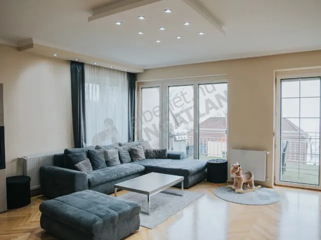 Kiadó lakás Budapest III. kerület, Mátyáshegy, Flóra utca 135 nm