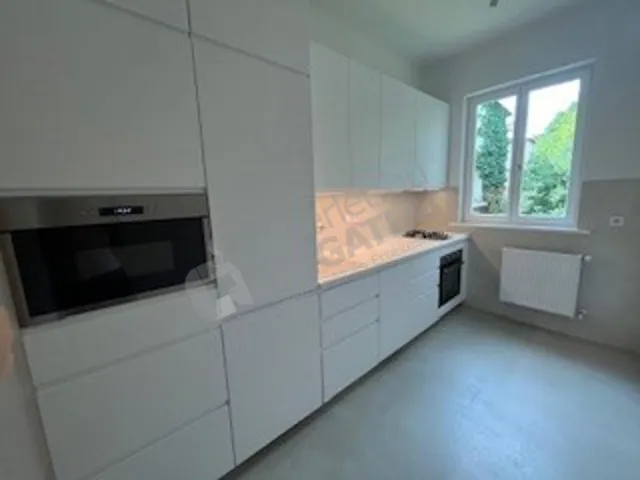 Kiadó lakás Budapest XII. kerület, Németvölgy 72 nm