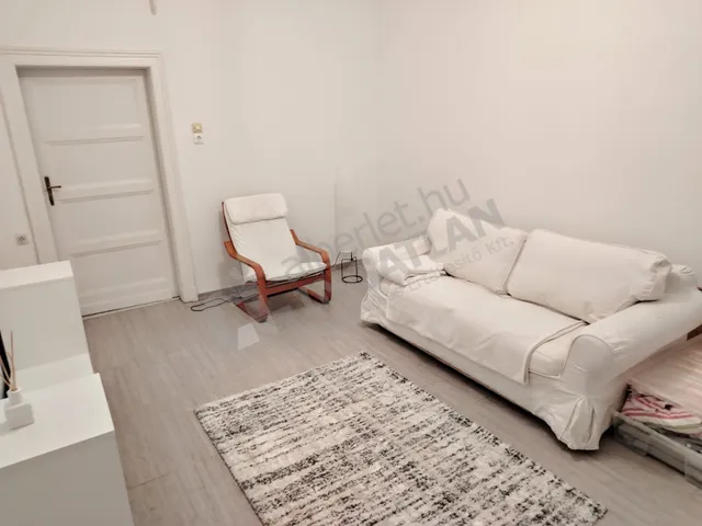 Kiadó lakás Budapest III. kerület, Óbuda, Bécsi út 32 nm