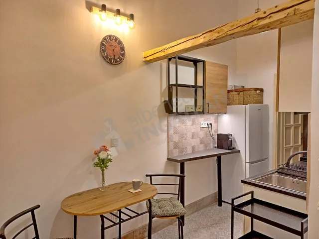 Kiadó lakás Budapest V. kerület, Belváros, Veres Pálné utca 31 nm