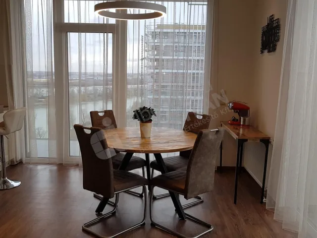 Kiadó lakás Budapest XI. kerület, Nádorkert, Bíró László József körút 95 nm