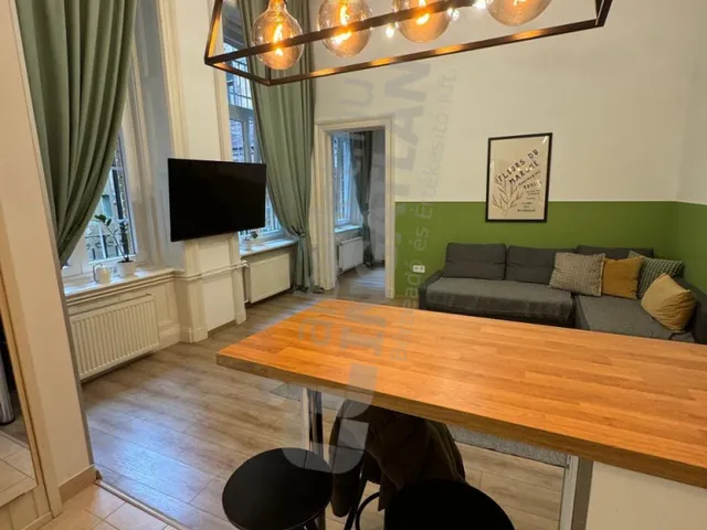 Kiadó lakás Budapest VI. kerület, Teréz körút 39 nm