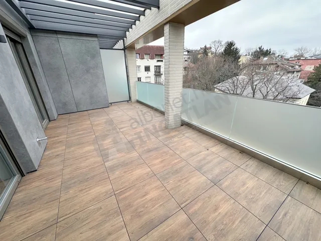 Kiadó lakás Budapest I. kerület 59 nm