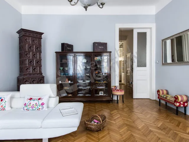 Kiadó lakás Budapest VI. kerület, Eötvös utca 78 nm