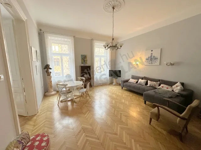 Kiadó lakás Budapest VI. kerület 78 nm