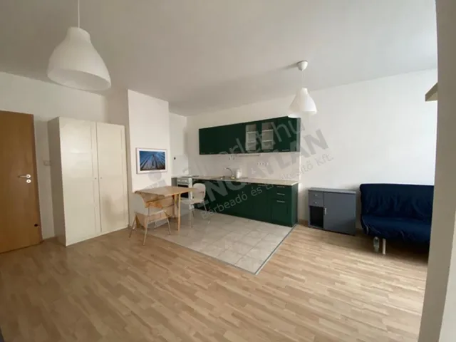 Kiadó lakás Budapest VIII. kerület, Kőris utca 35 nm