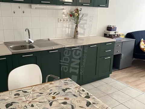 Kiadó lakás Budapest VIII. kerület, Kőris utca 35 nm