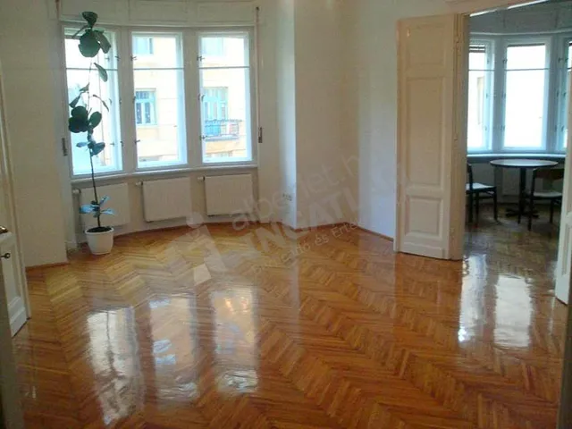 Kiadó lakás Budapest XI. kerület 110 nm