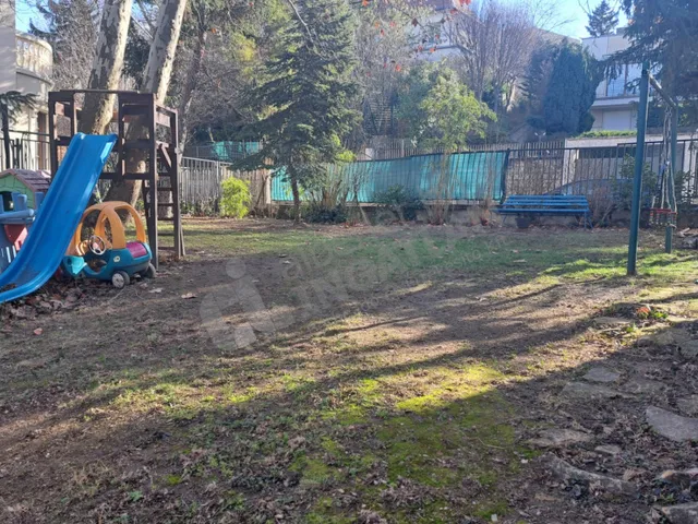 Kiadó lakás Budapest I. kerület, Mihály utca 68 nm