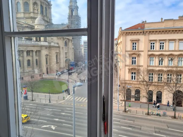 Kiadó lakás Budapest VI. kerület 65 nm