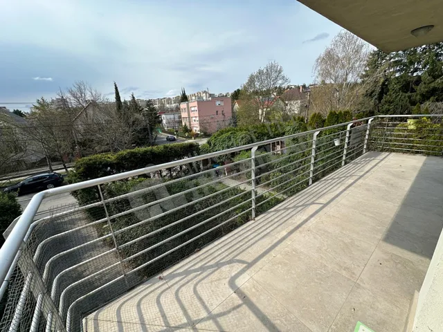 Kiadó lakás Budapest XI. kerület, Sasad-Sashegy XI. ker. 124 nm