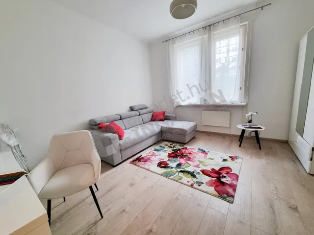 Kiadó lakás Budapest IX. kerület, Ráday utca 35 nm