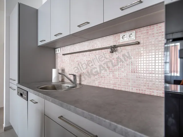 Kiadó lakás Budapest XIII. kerület, Petneházy utca 45 nm